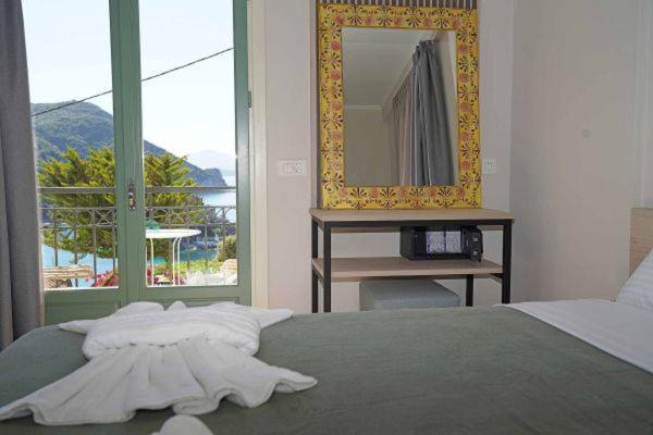 Saint George Hotel Parga Exterior foto