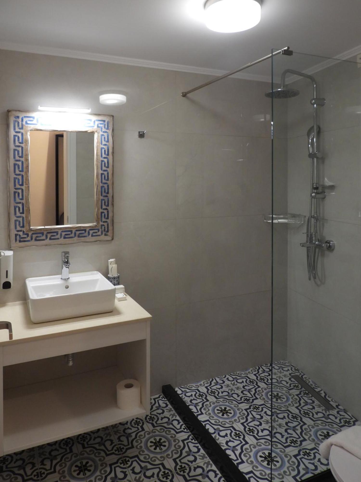 Saint George Hotel Parga Quarto foto